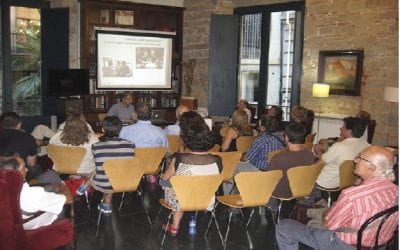 Fototertúlia Fons fotogràfic Francesc Boix a càrrec del grup de treball