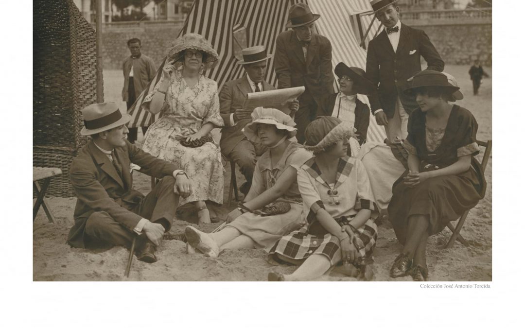 Exhibition Foto fija en el cine mudo de José Buchs. Santander, 1920 at the CDIS from Santander